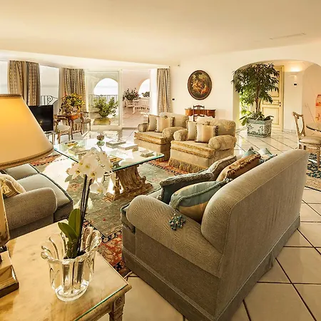 Excelsior Belvedere Hotel & Spa-3