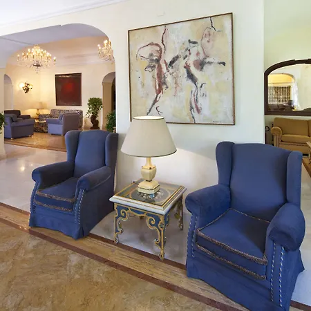 Excelsior Belvedere Hotel & Spa-3